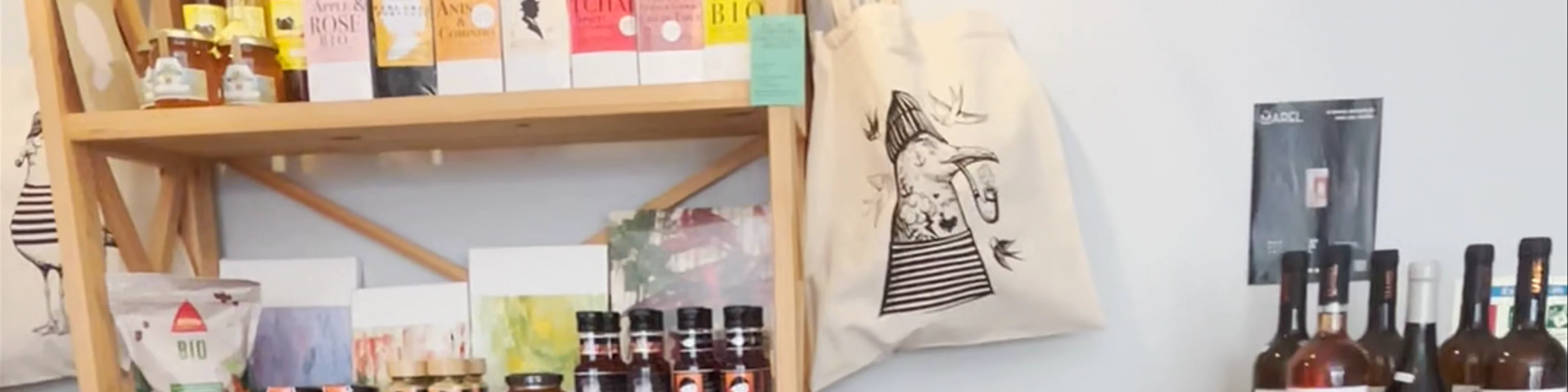 Cult n' Art Café