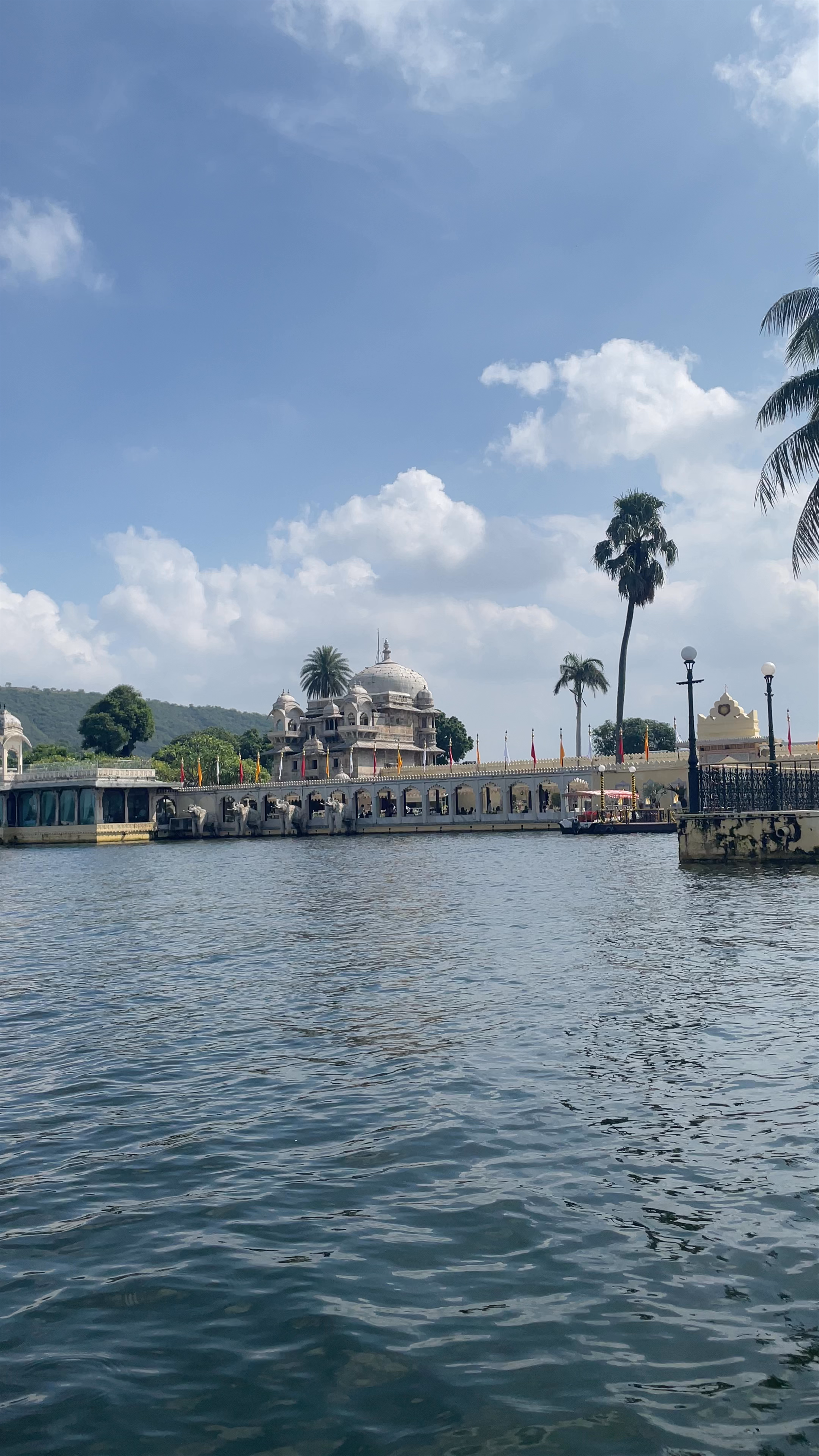 Jagmandir Island Palace: Udaipur’s Serene Lake Escape