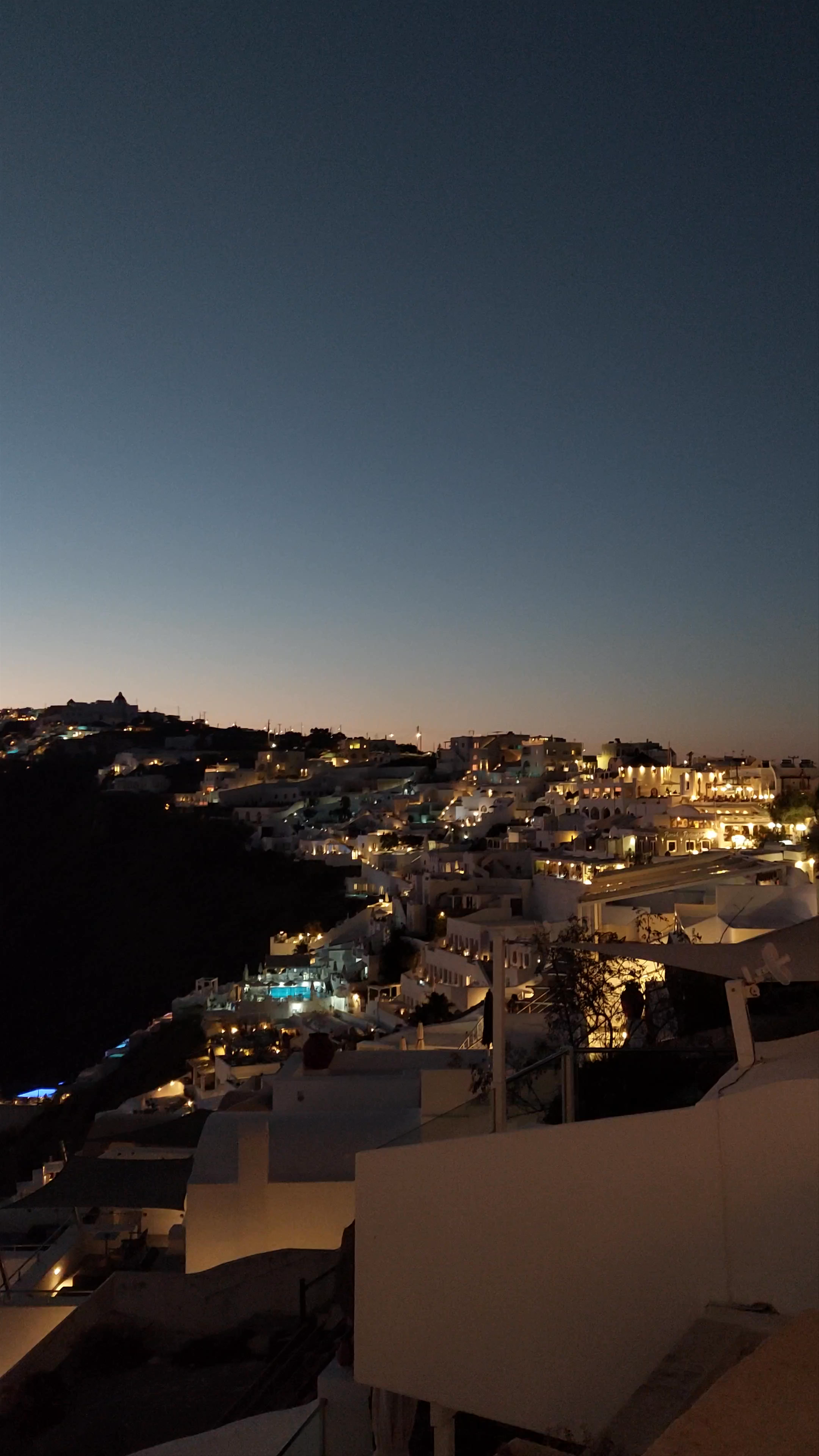 Santorini Sunset from Fira Viewpoint: A Magical Dusk Experience