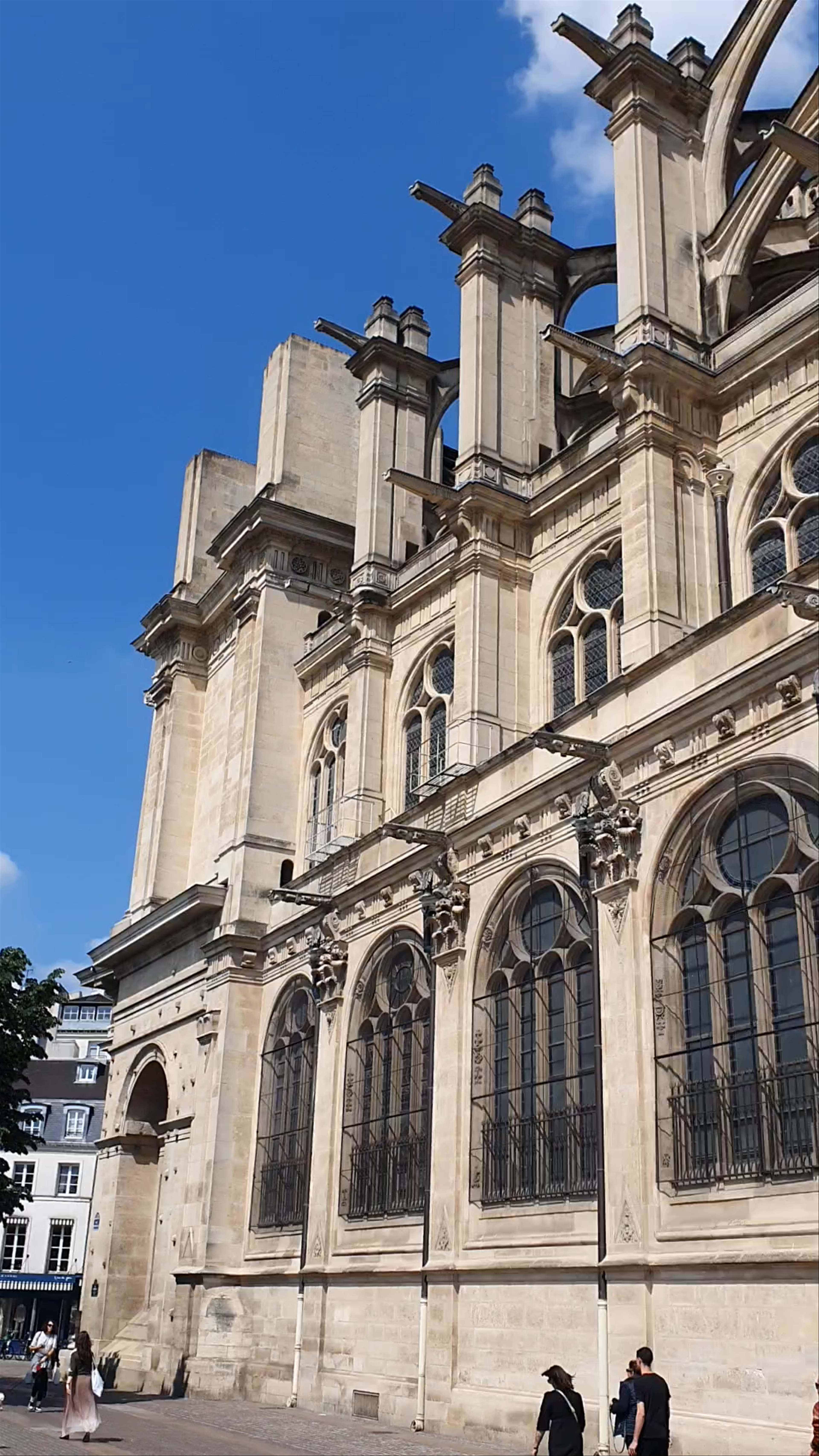 Saint-Eustache Church: Gothic Grandeur in the Heart of Paris