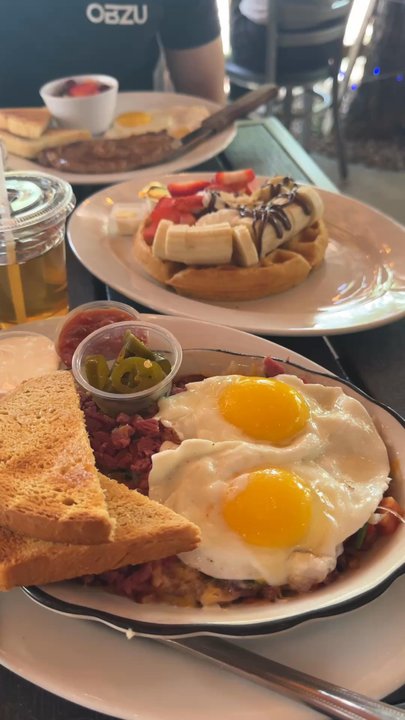 Main Street Cafe - Corned beef skillet, Monkey waffle and steak and eggs - Coffee & Tea Near Me - Hurricane, Utah