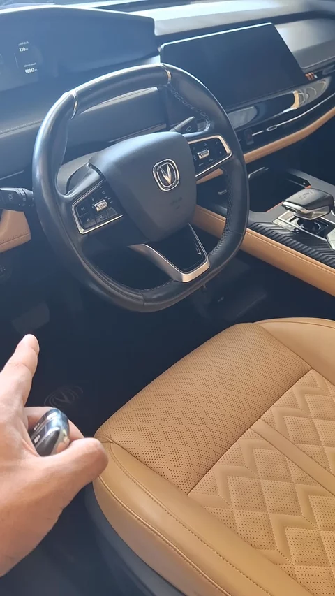 شانجان يوني كي Elite 2023