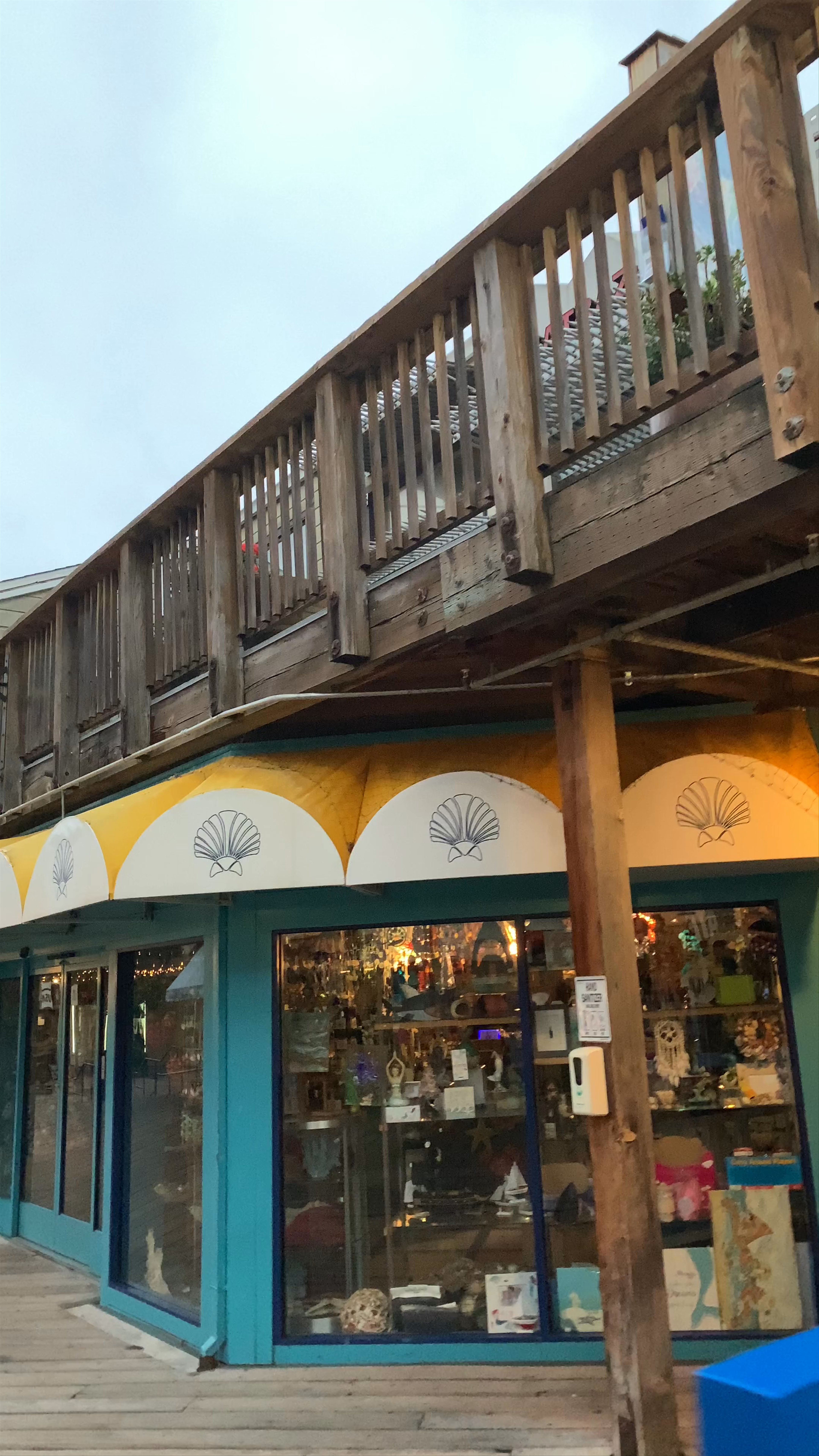 Evening Stroll at Pier 39: San Francisco's Iconic Waterfront Experience