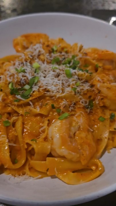 Fusion Cafe - JUMBO SHRIMP LINGUINE Creamy tomato, toasted breadcrumb. All dishes feature locally made pasta from Onda Pasta in Kaimuki. - Coffee & Tea Near Me - Honolulu, Hawaii