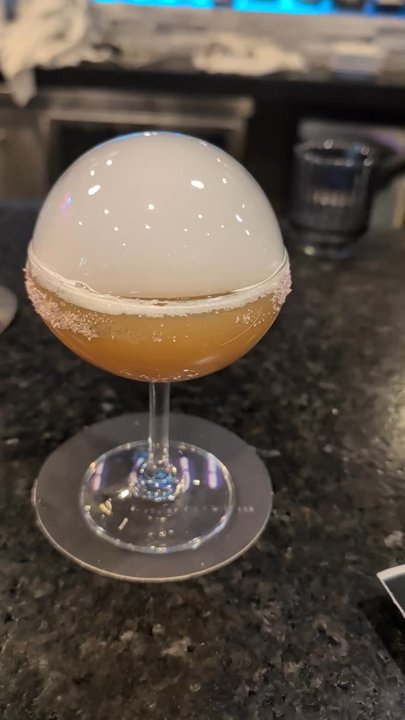 Eleven Eats & Bar - Cocktail Bars Near Me - Shelby Township, Michigan