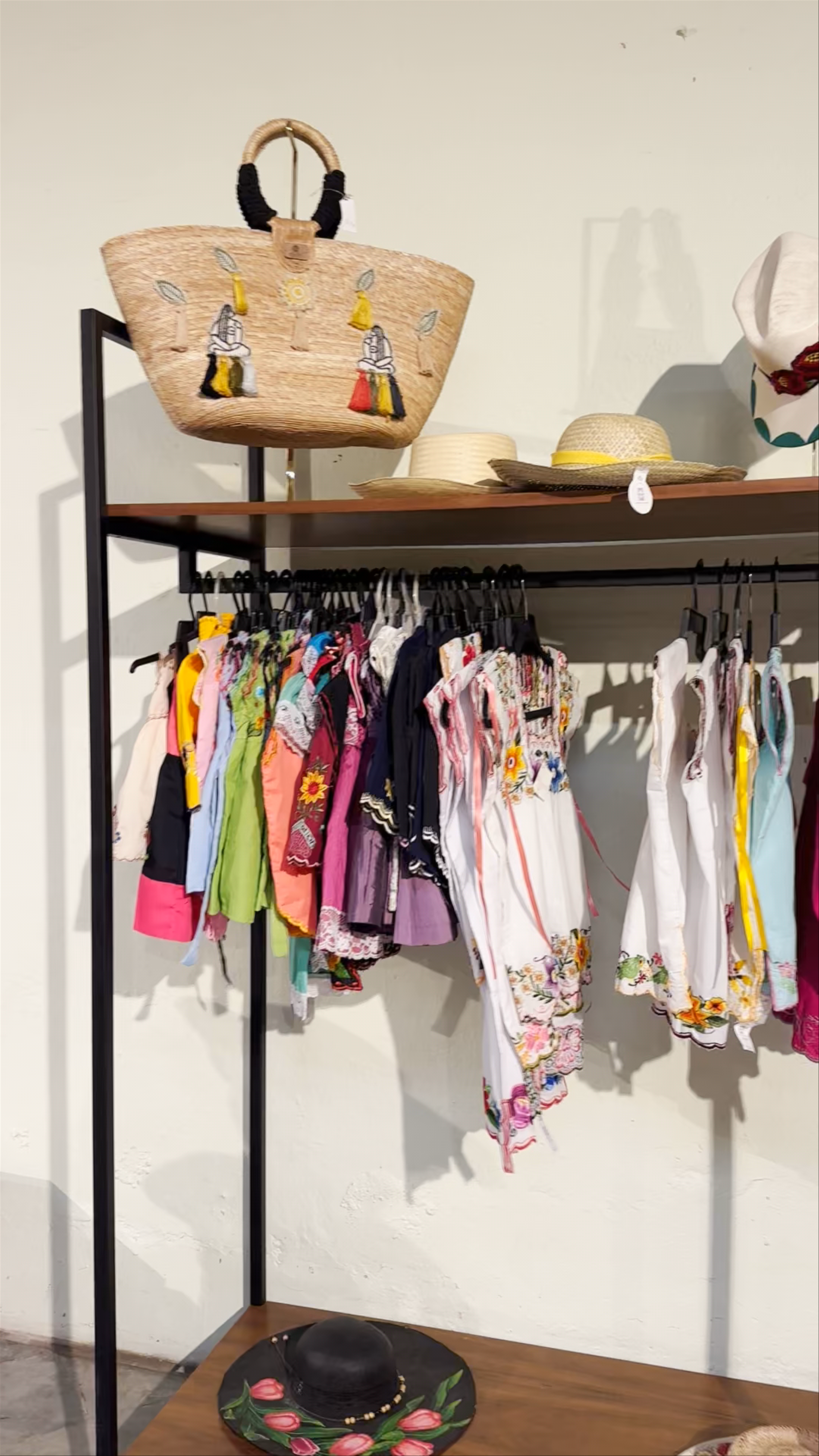 Centro Cultural del Mayab: Artisanal Treasures in Mérida