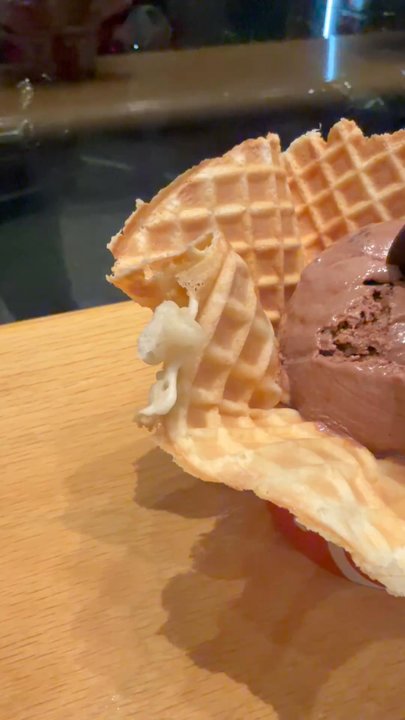 Salt & Straw - Pan-around food - Ice Cream & Frozen Yogurt Near Me - Manhattan Beach, California