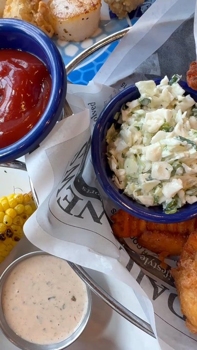 Ford’s Fish Shack - Seafood Near Me - Chantilly, Virginia