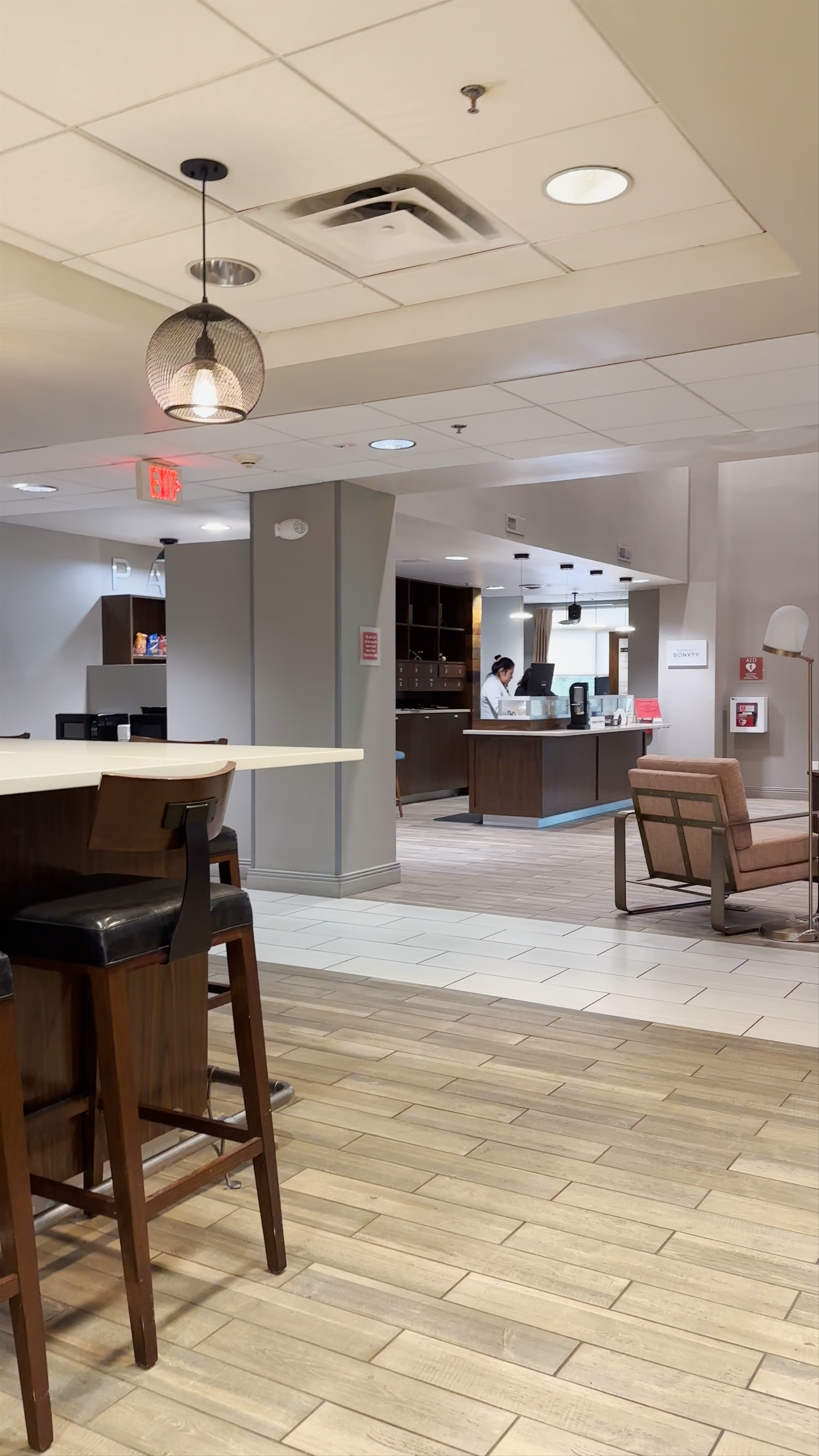 Four Points by Sheraton Nashville Airport