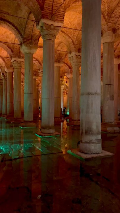 Yerebatan Sarnıcı - Landmarks & Historical Buildings Near Me - Istanbul, 34