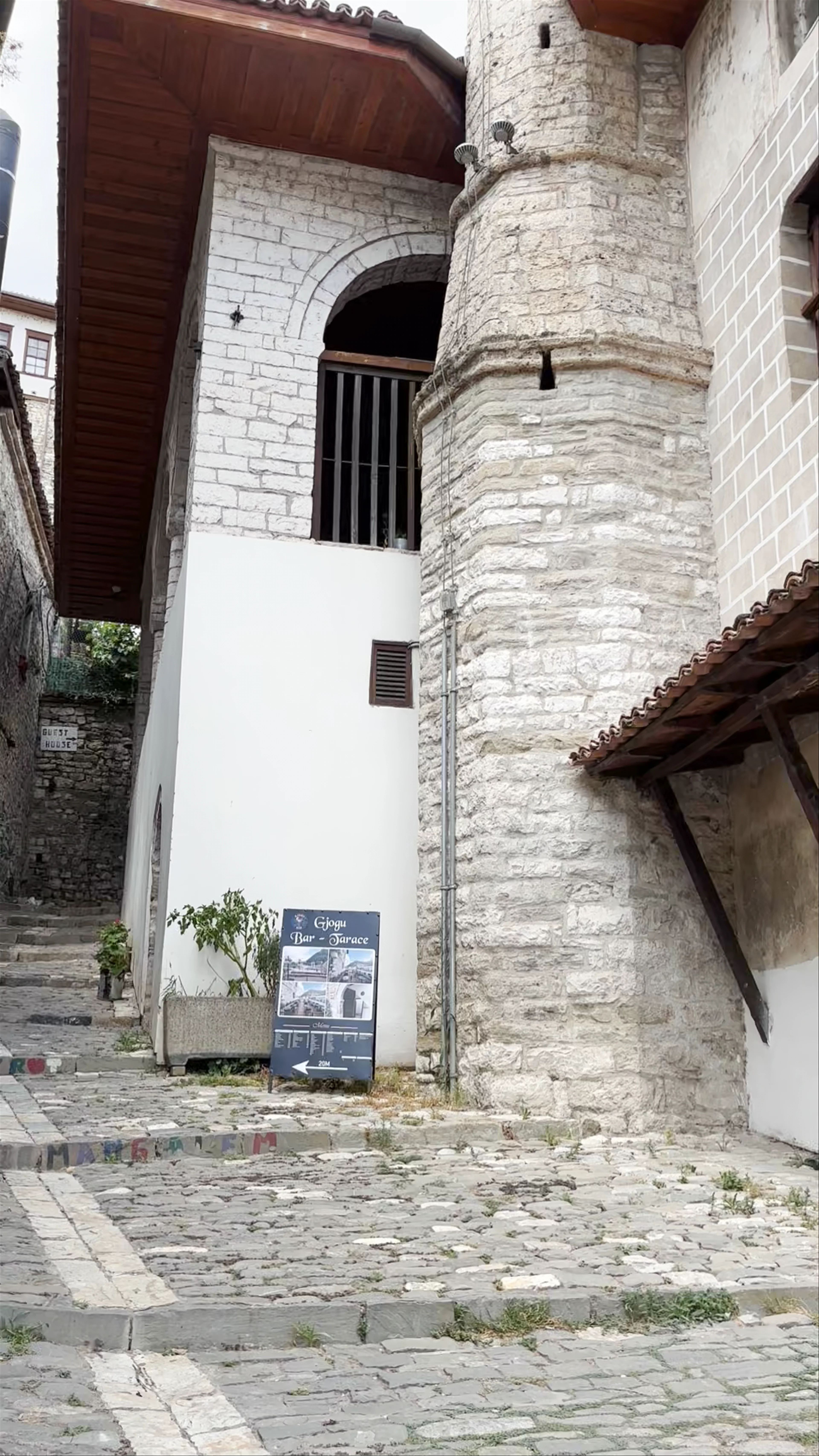 Bachelors' Mosque