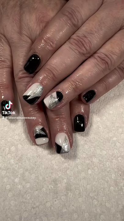 Bliss Nails Spa - Dipping nail art design - Nail Salons Near Me - Wausau, Wisconsin