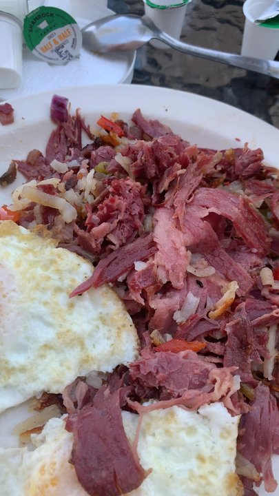 The Crowned Egg - OMG. I've never had corned beef hash this delicious. If you only come to see this dish it'll be worth it. But I recommend enjoying it. - Breakfast & Brunch Near Me - Chandler, Arizona