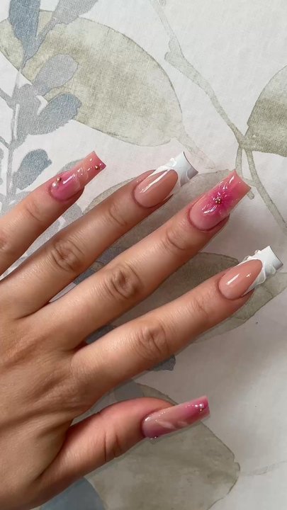 Tipsy Nails spa - Never disappoints I will continue to go to this business like I've said before you'll never be disappointed - Nail Salons Near Me - Long Beach, California