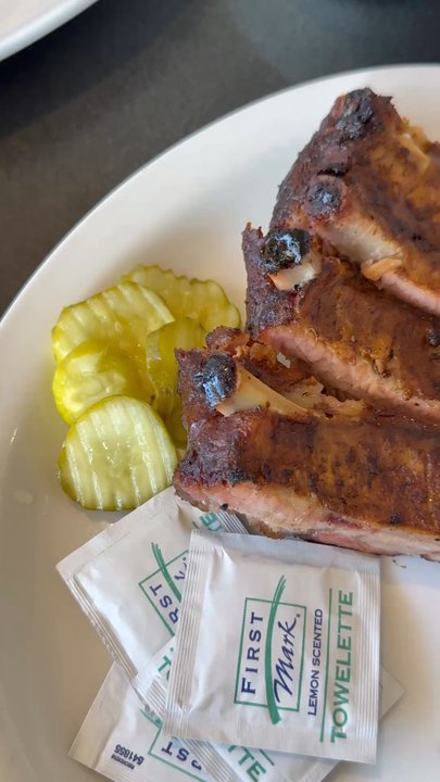 Brobecks Barbeque - Ribs - Barbeque Near Me - Overland Park, Kansas