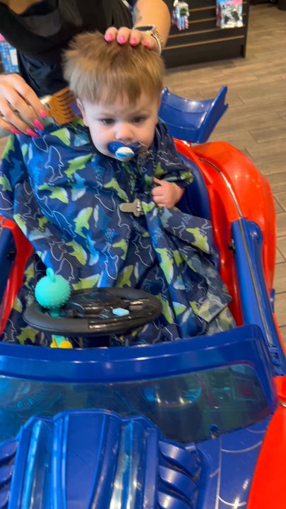 Sharkeys Cuts for Kids - Kids Hair Salons Near Me - Edmond, Oklahoma