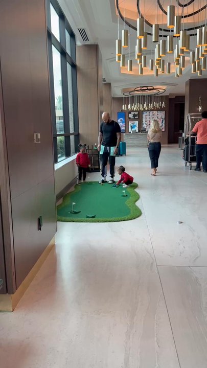 Hyatt Regency Jacksonville Riverfront - Mini golf in lobby - Hotels Near Me - Jacksonville, Florida