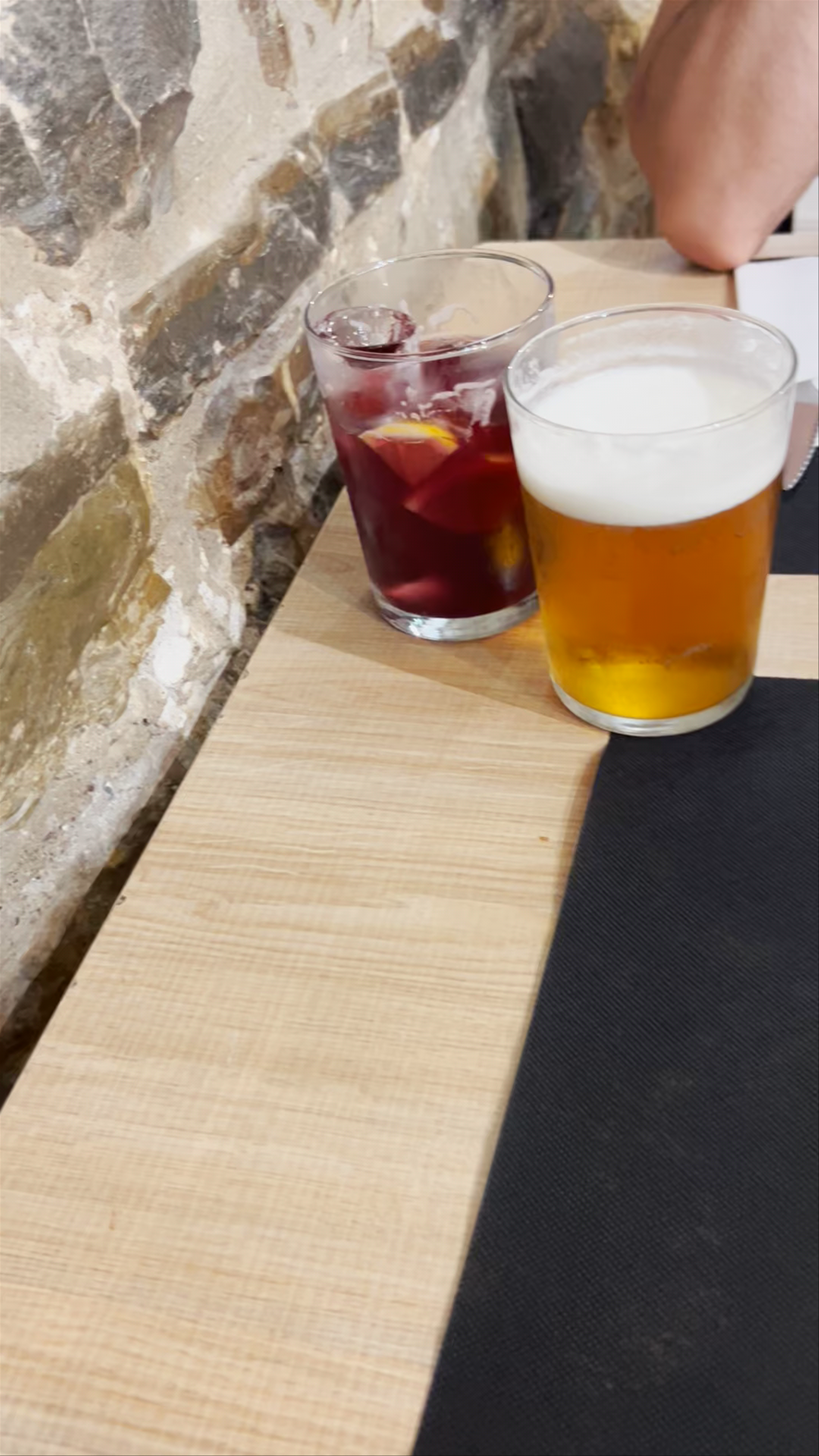 Chilling at Bar Pello: A Cozy Tavern Experience in Donostia / San Sebastián
