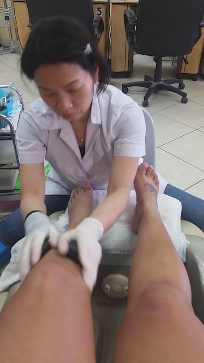 Susan Nails - All pedicures come with hot rock message! Pedicures are all done in spa message chairs that are very comfortable! - Nail Salons Near Me - Houston, Texas