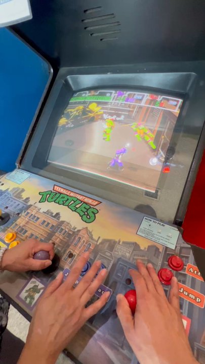 Romanos Pizza - Blast from the past!!! Played some legendary games while waited for our order to be made! - Italian Near Me - Lake Dallas, Texas