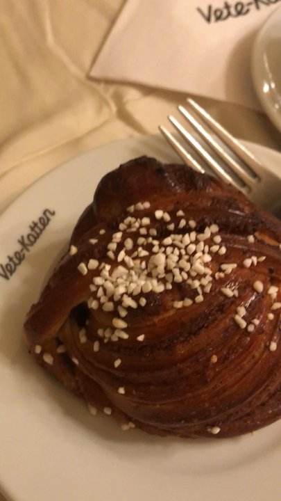 Vete-Katten - Bakeries Near Me - Stockholm, Alberta