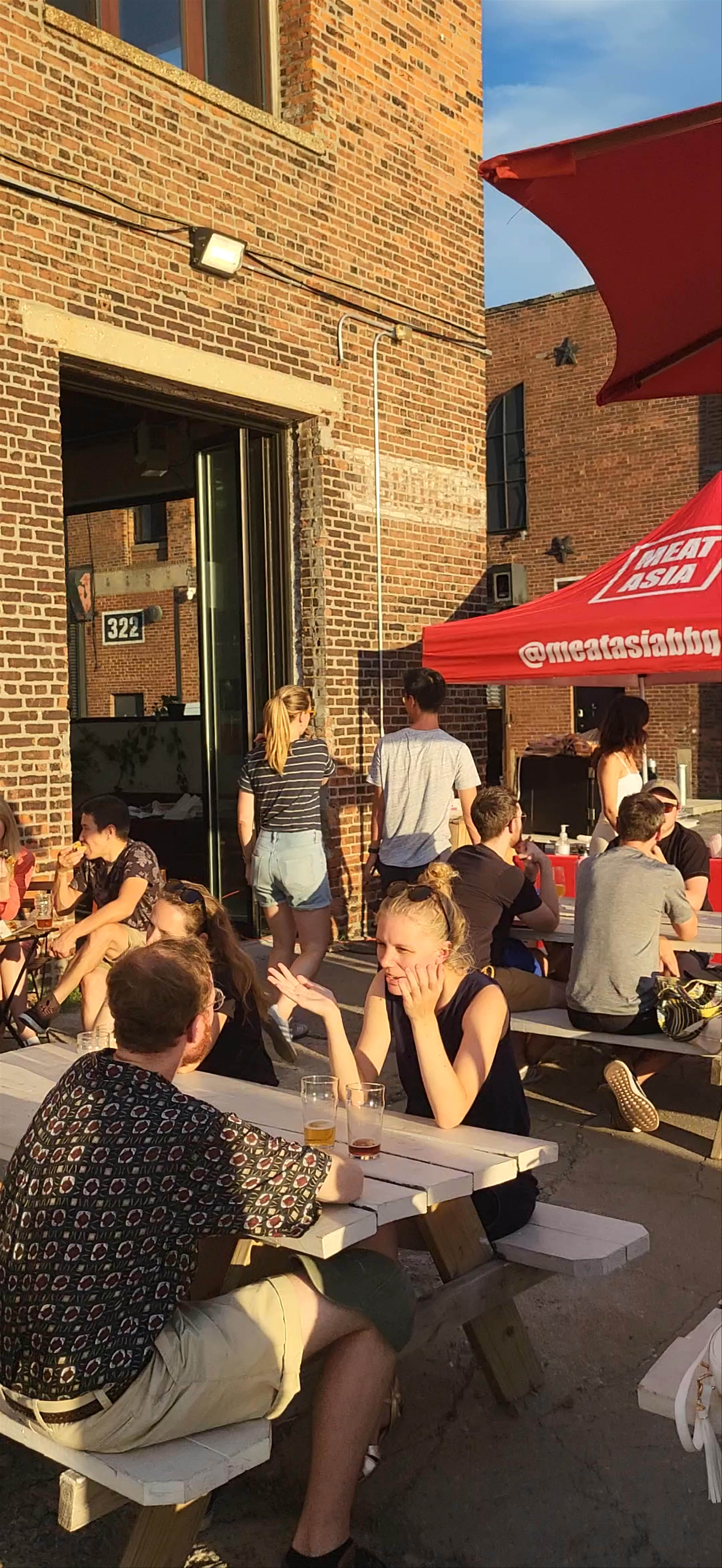 Strong Rope Red Hook: Vibrant Outdoor Hangout in Brooklyn