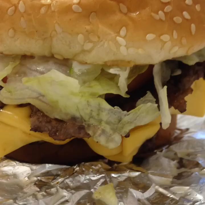Five Guys - Bacon cheeseburger - Burgers Near Me - Tacoma, Washington