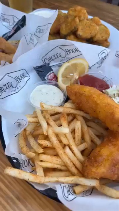 Circle Hook Fish - Seafood Near Me - Newport Beach, California