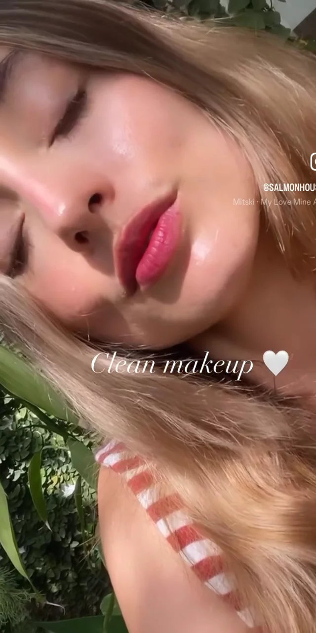 Clean makeup trend
