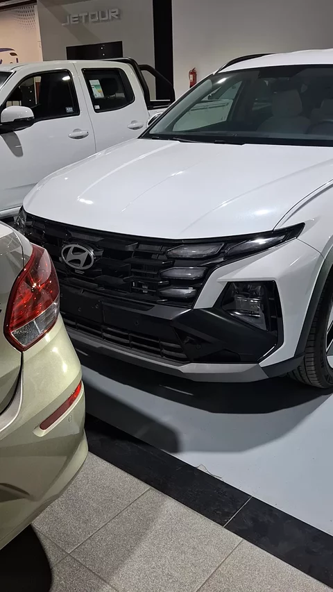 هونداي توسان Smart 2025