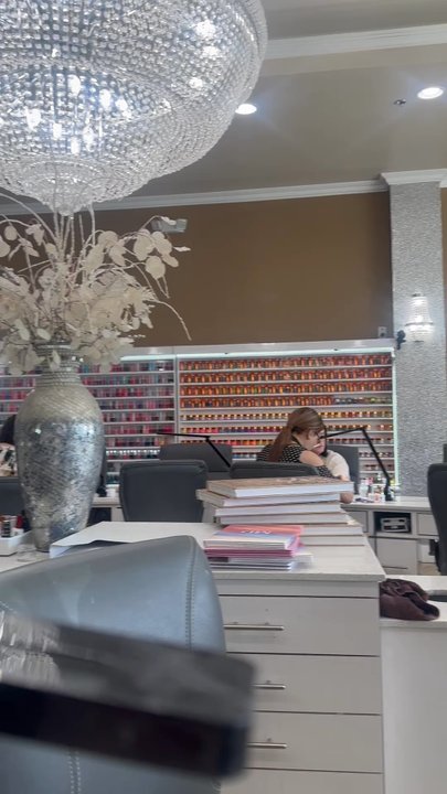 Luna Nail Lounge - Quick Salon View. - Permanent Makeup Near Me - Everett, Washington