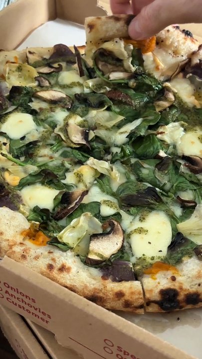 Da grateful dough - THEE BEST PIZZA EVER - Pizza Near Me - Maui, Hawaii