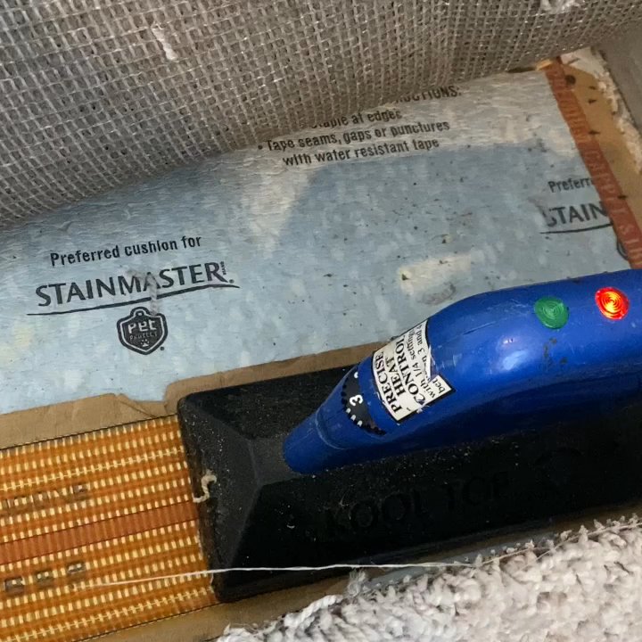 Amazing Carpet Services - Expert Carpet  Repairs - Carpet Cleaning Near Me - Sherman Oaks, California
