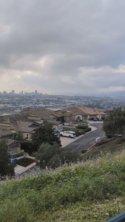 Sunset View Park - View of Long Beach/Signal Hill from the park - Parks Near Me - Signal Hill, California