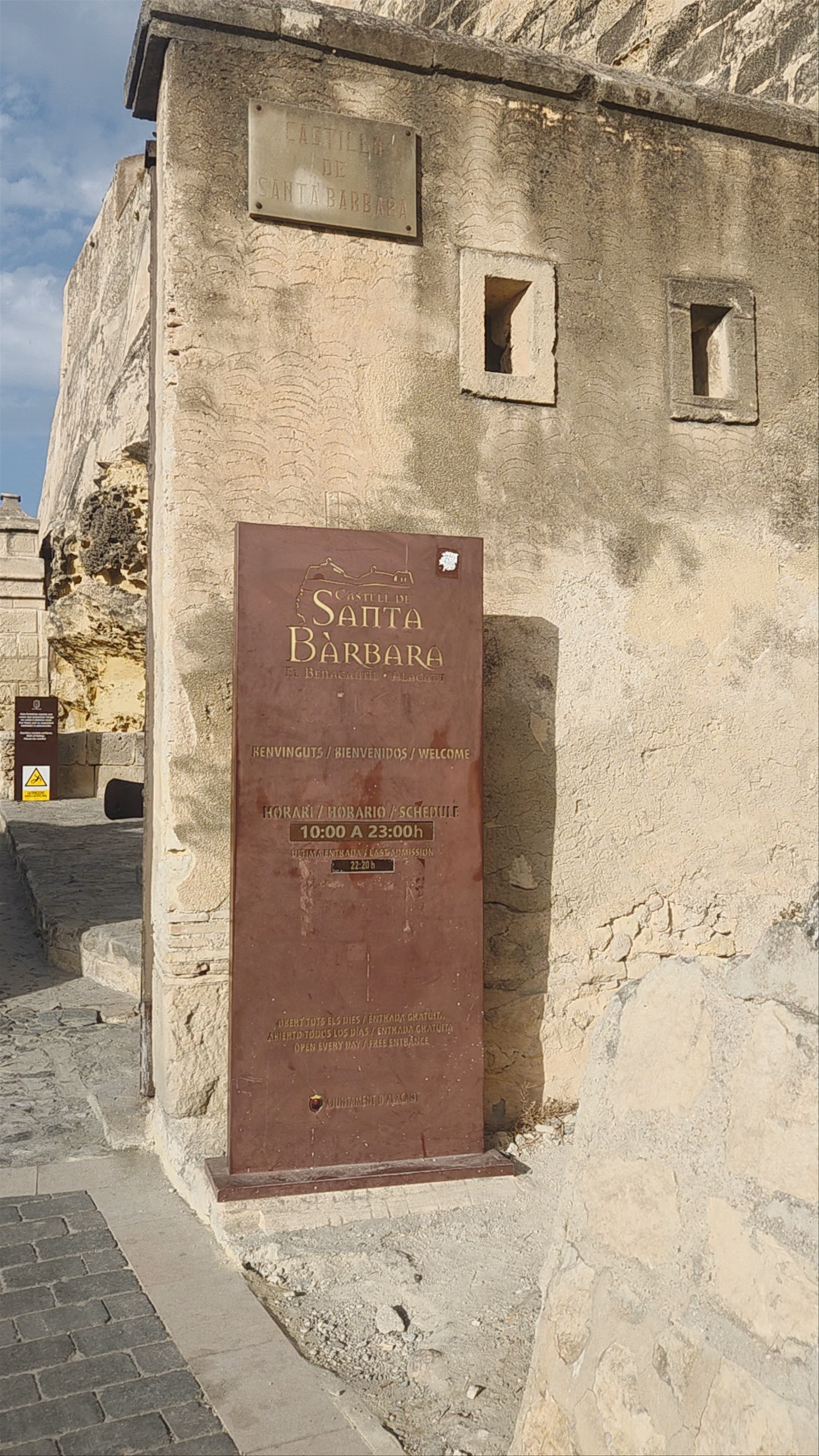 Castillo de Santa Bárbara.