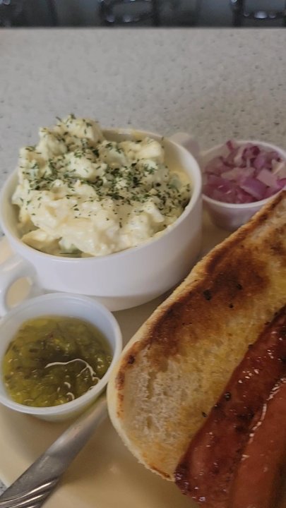 The Last Stand - Grilled dog - Burgers Near Me - Willows, California