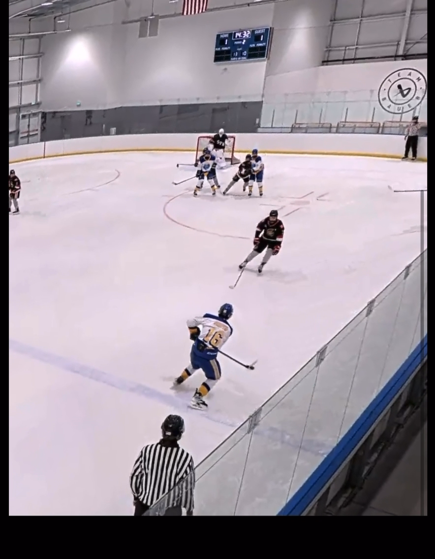 Colin Smith's Deceptive Blue Line Move Leads to Stunning Goal