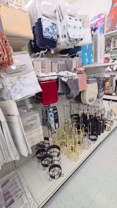 Forman Mills - Department Stores Near Me - Speedway, Indiana