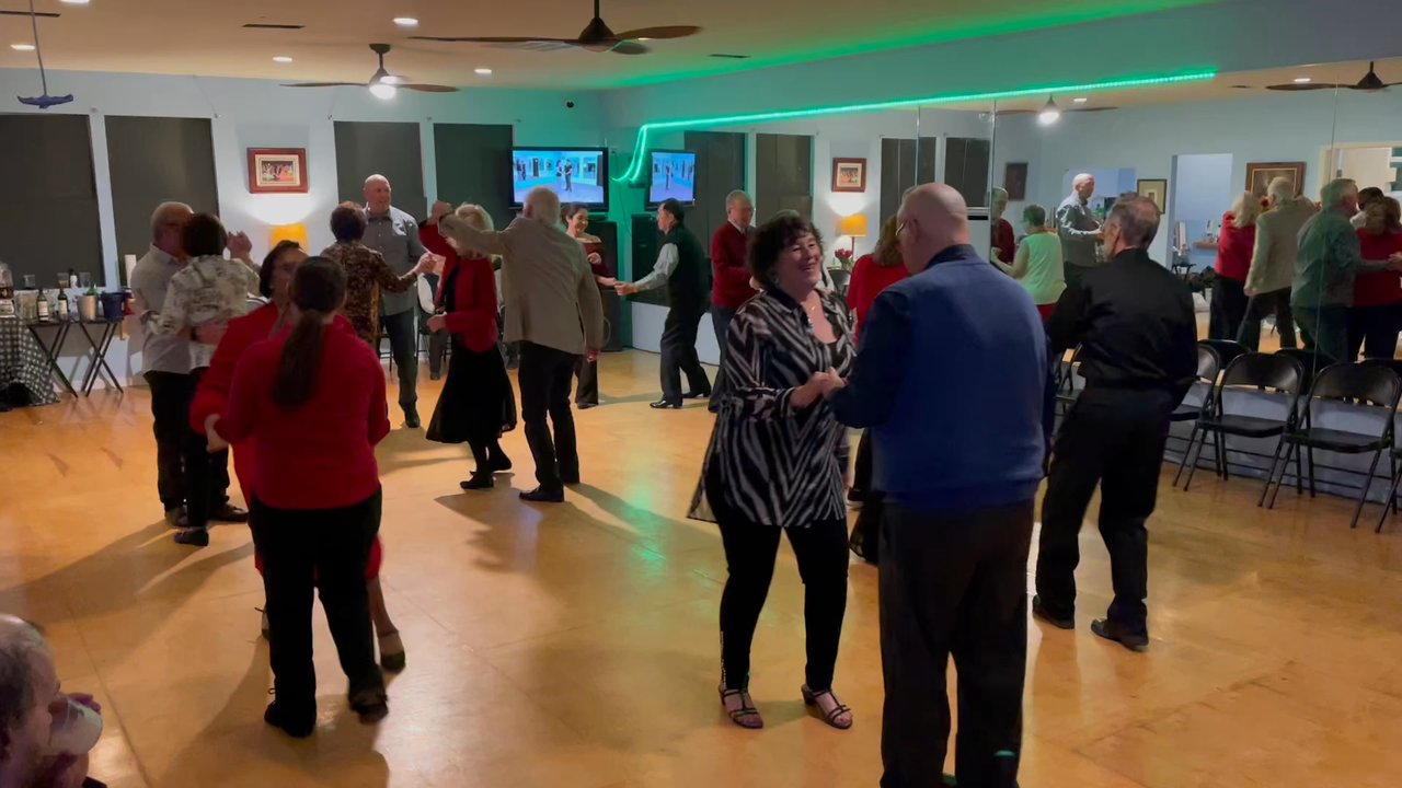 Daily Dance Services - Valentines dinner dance - Dance Studios Near Me
