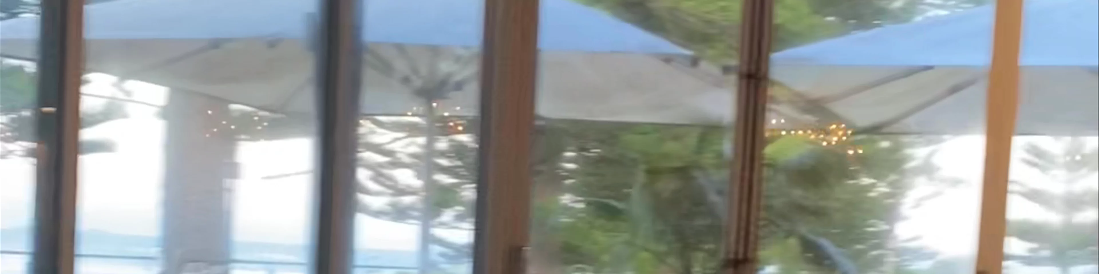 Lagoon Seafood Restaurant
