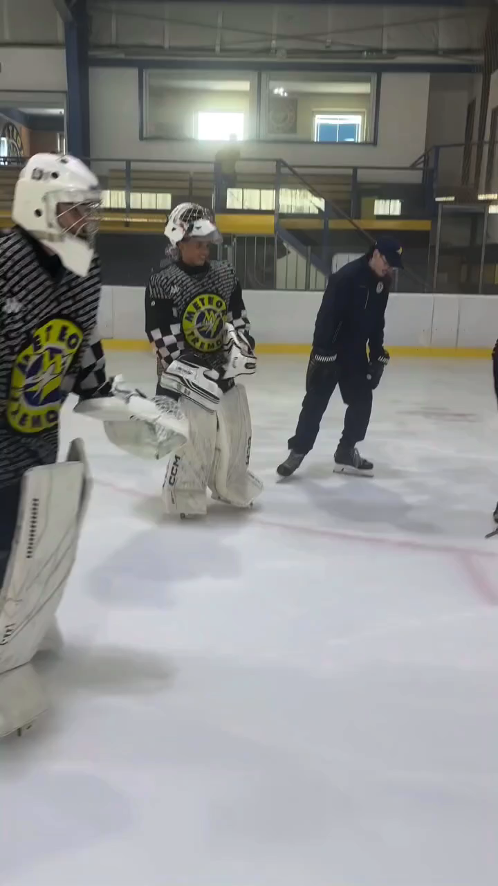 Marek Besta 2026 off season fun