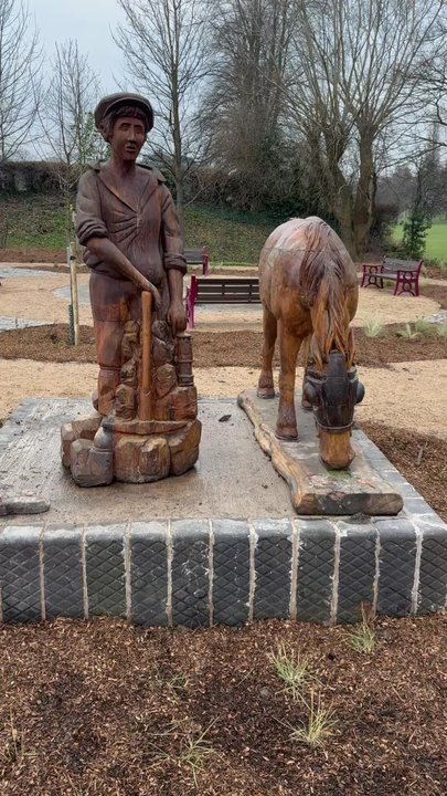 Eureka Park - Nice new upgraded area almost ready for Spring - Parks Near Me - Swadlincote, DBY