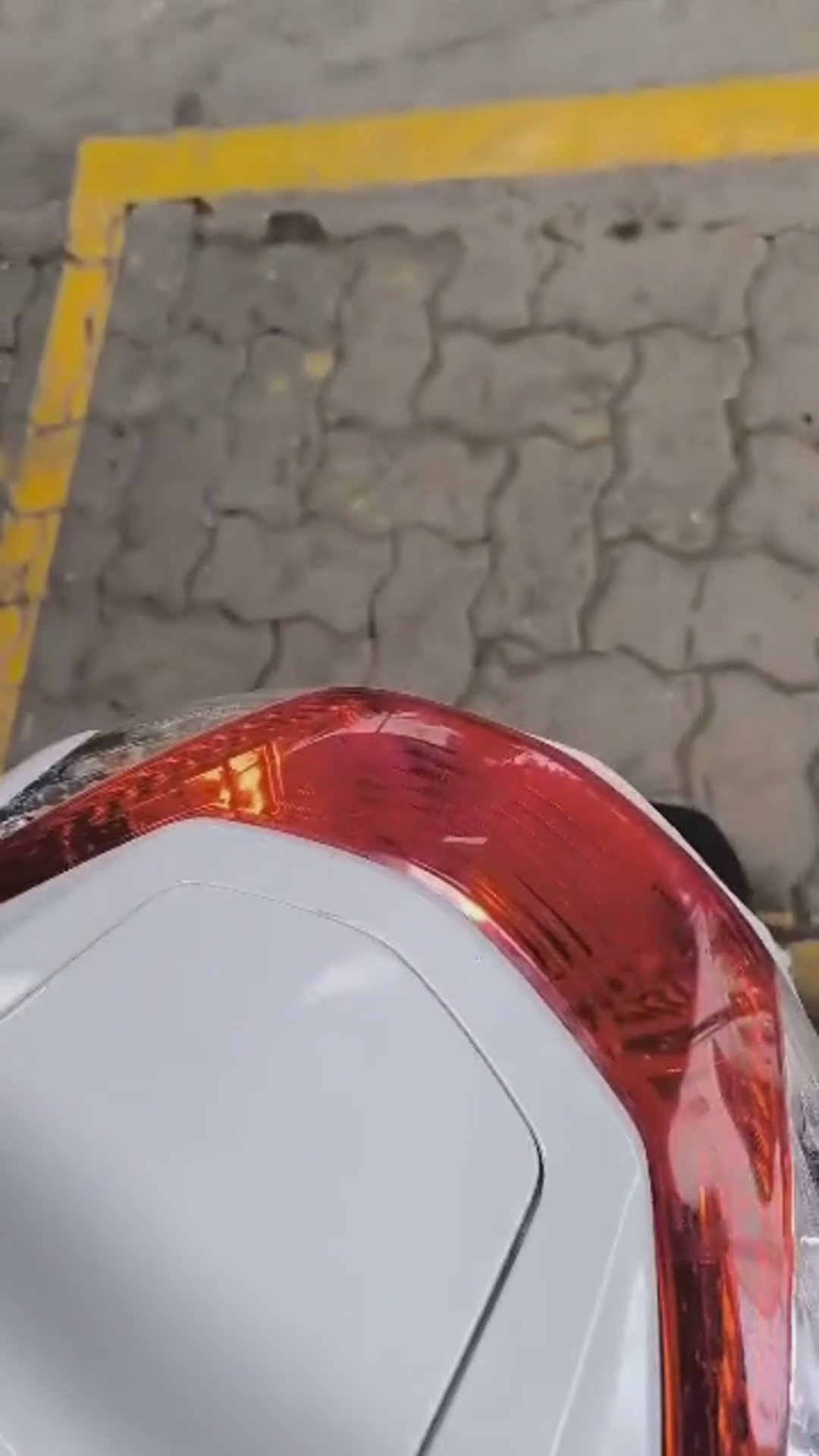 Walk-around video thumbnail