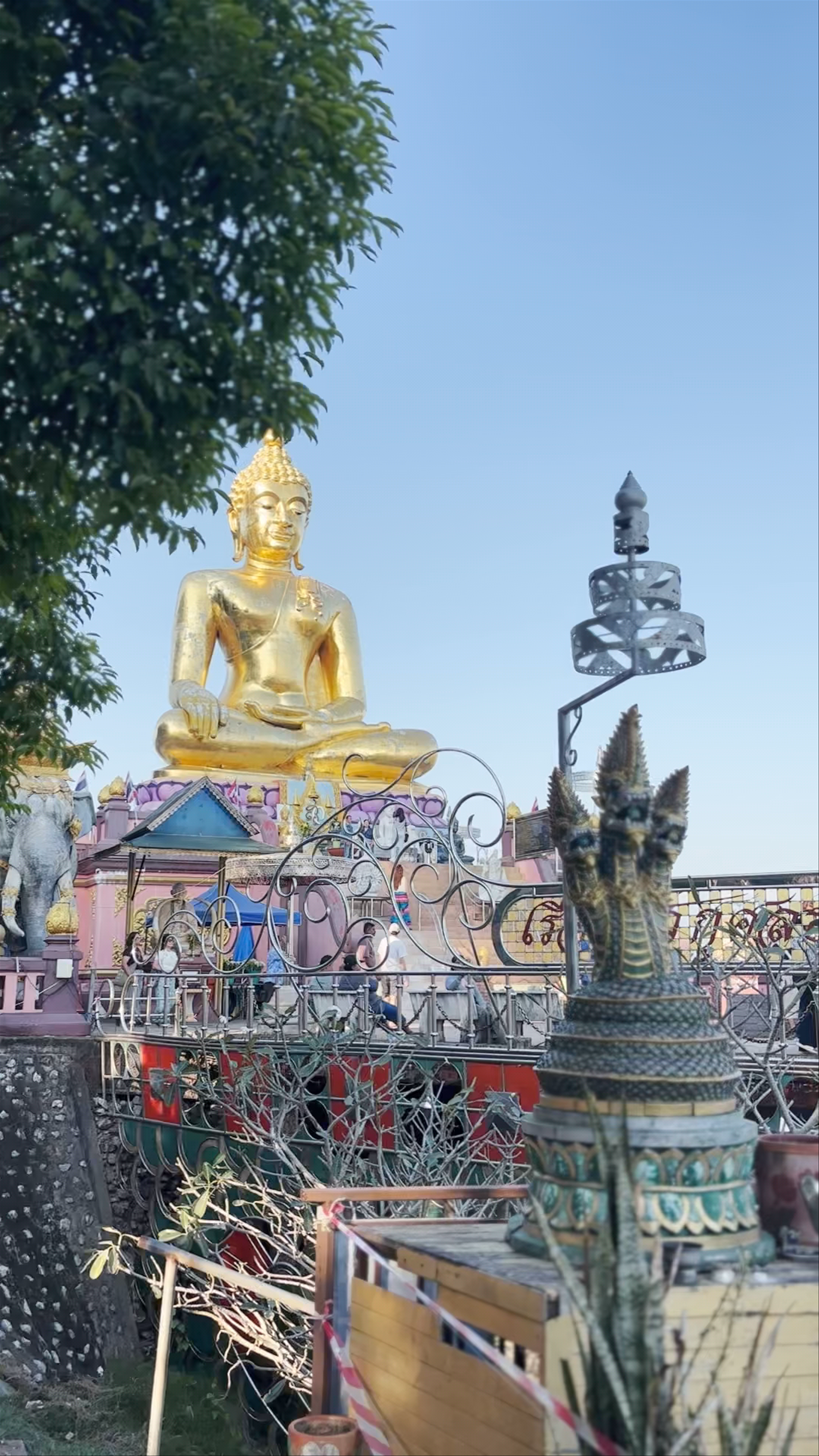 Golden Triangle: Spiritual Serenity and Cultural Richness at Chiang Saen