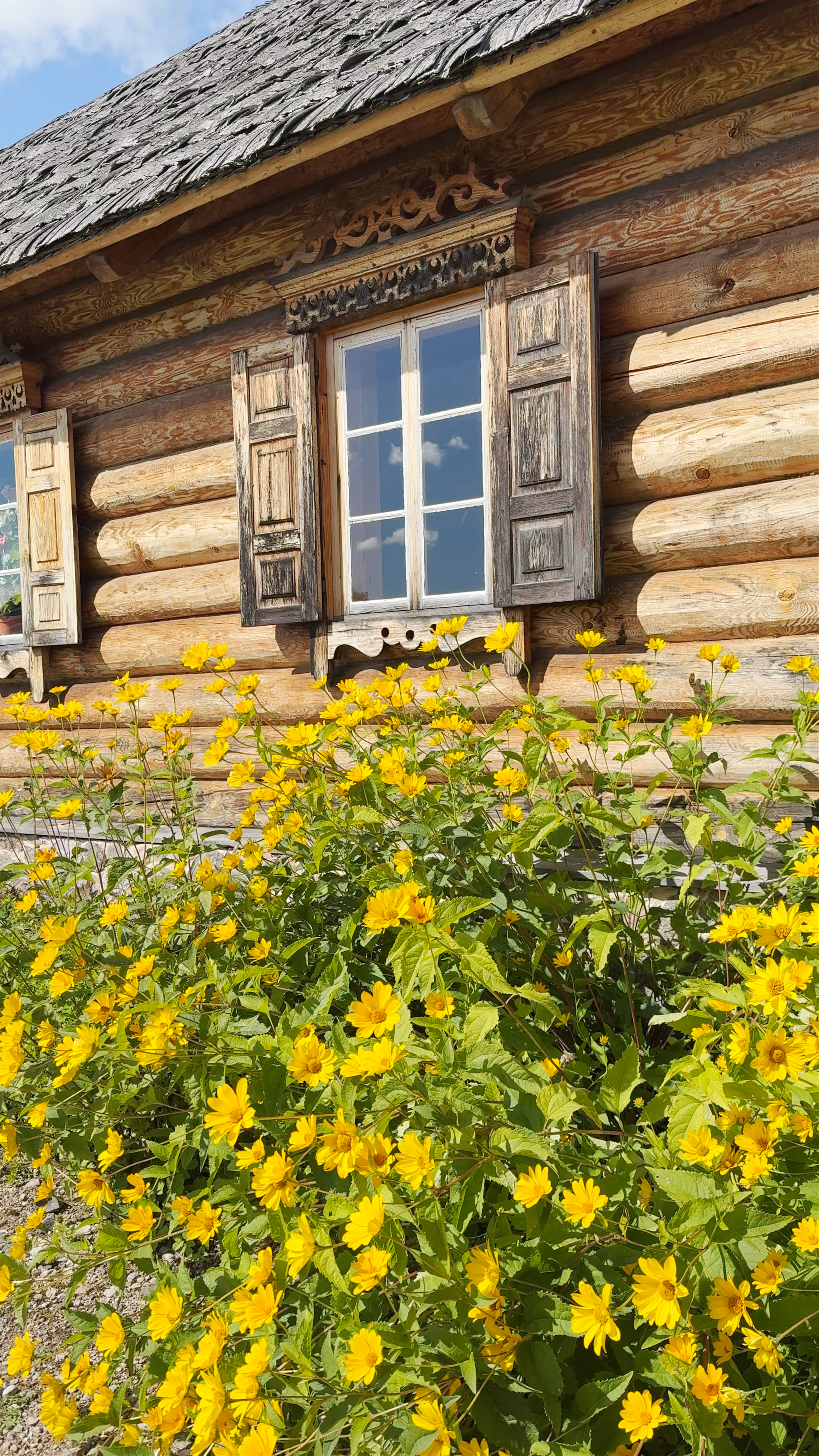 Slutišķu vecticībnieku lauku sēta