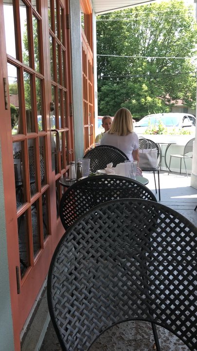 Three Tarts Bakery Cafe - Outdoor seating - Bakeries Near Me - Northfield, Illinois