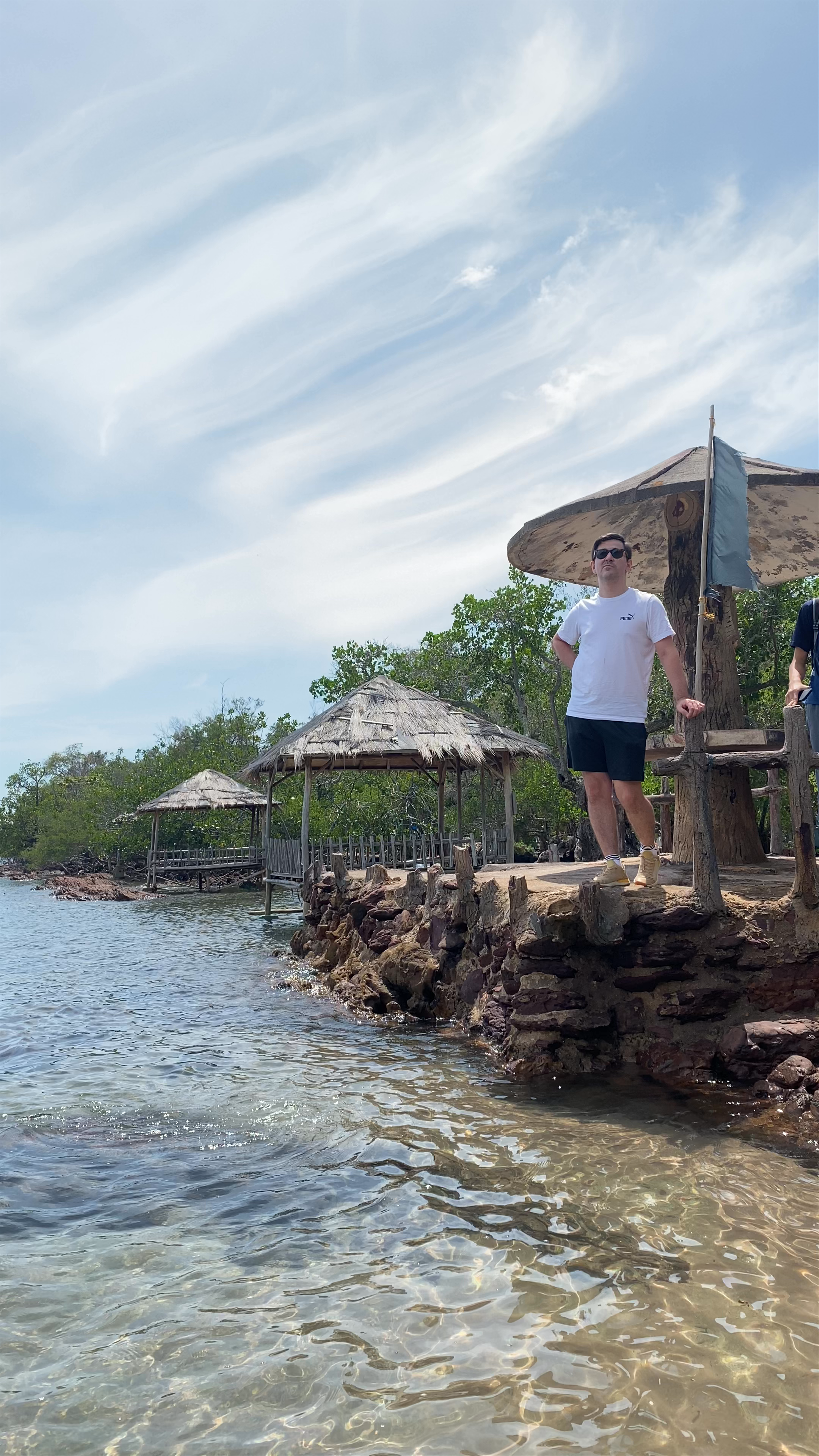 Pantai Picisan: Serene Coastal Escape in Galang Baru, Indonesia