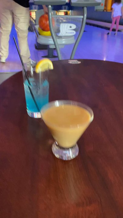 Flamingo Bowl - Drinks and bowling alley! - Bowling Near Me - Saint Louis, Missouri