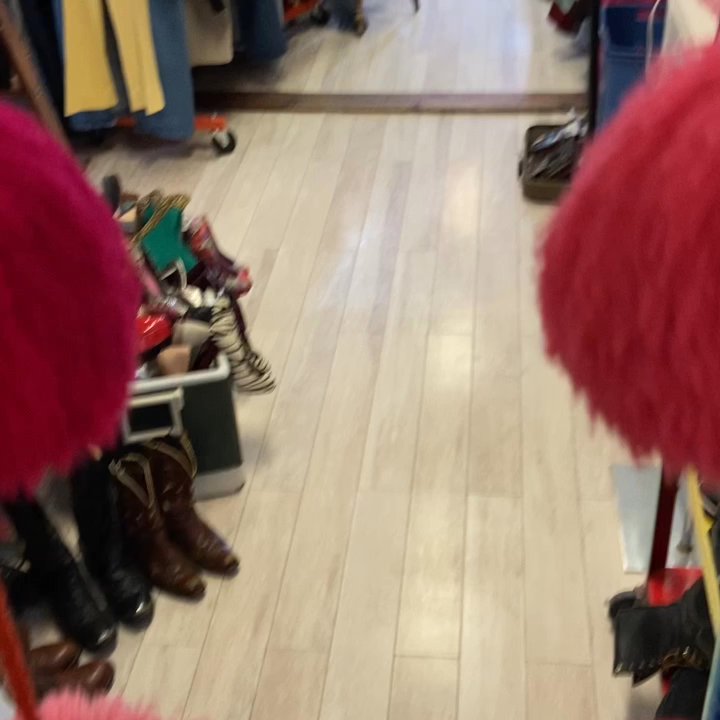 The Happy Camper - Epic place - Thrift Stores Near Me - Ephraim, Utah