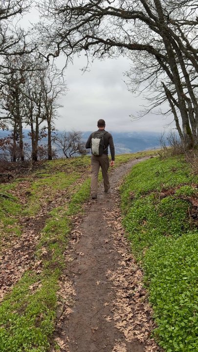 Coyote Wall Trailhead - Hiking around - Hiking Near Me - White Salmon, Washington